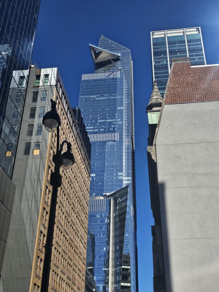 30 Hudson Yards rising above Midtown Manhattan skyline