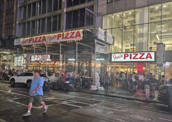 Joe's Pizza Midtown Manhattan storefront on Broadway and West
