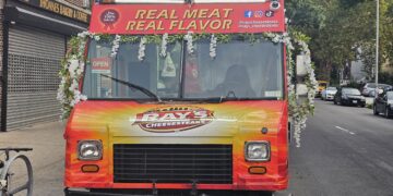 Ray's Cheesesteaks halal food truck in Astoria Queens