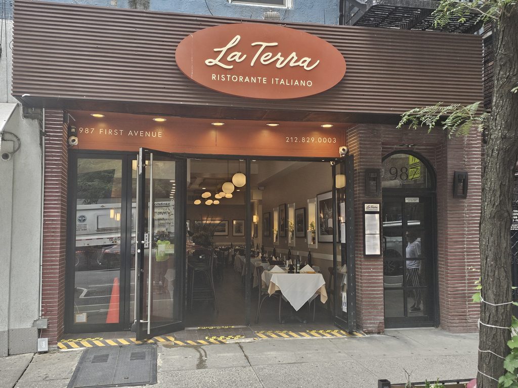 La Terra Midtown East storefront sign at 987 First Avenue
