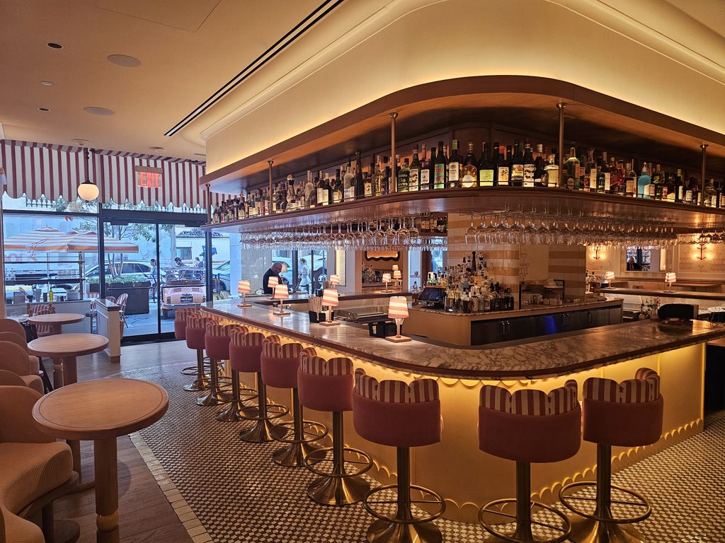 Giulietta NYC bar with cocktails and Italian dining atmosphere