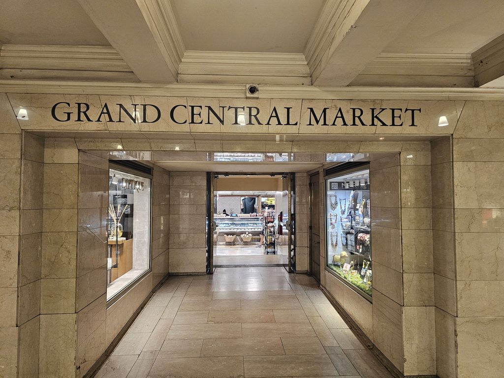 Grand Central Market NYC entrance and corridor