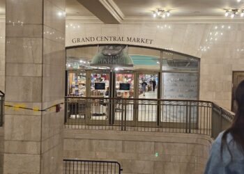 Grand Central Market NYC entrance inside Grand Central Terminal