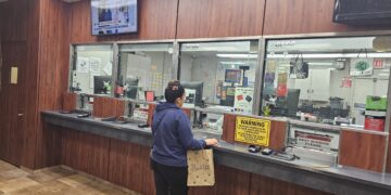 Featured Image — CFSC Checks Cashed Kingsbridge service counter