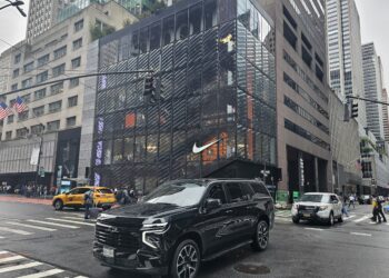 Nike House of Innovation NYC storefront with the Swoosh logo on Fifth Avenue