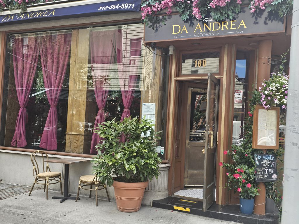 Da Andrea’s street-level entrance on West 13th Street.