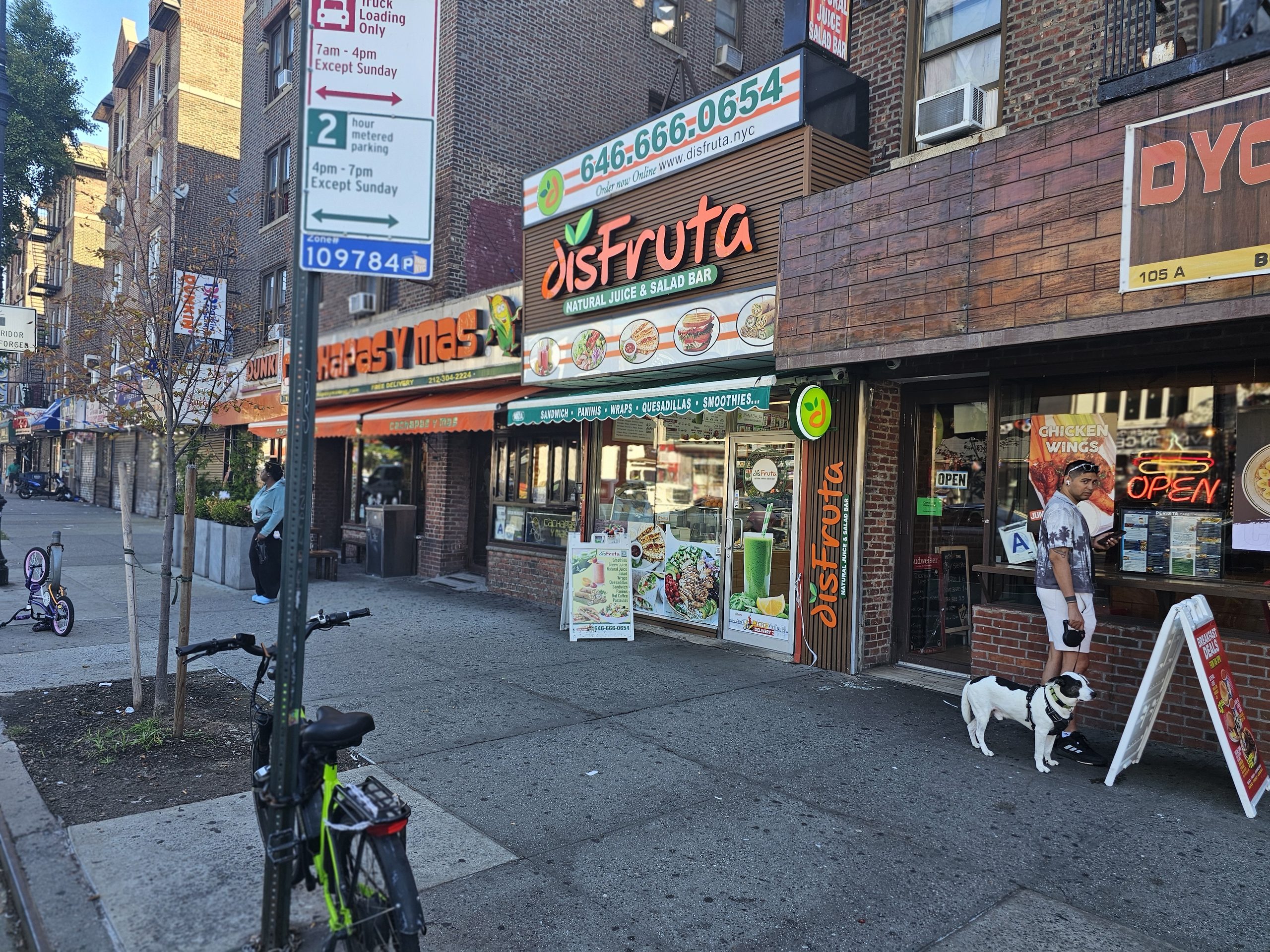 DisFruta Juice Bar NYC exterior on Dyckman Street